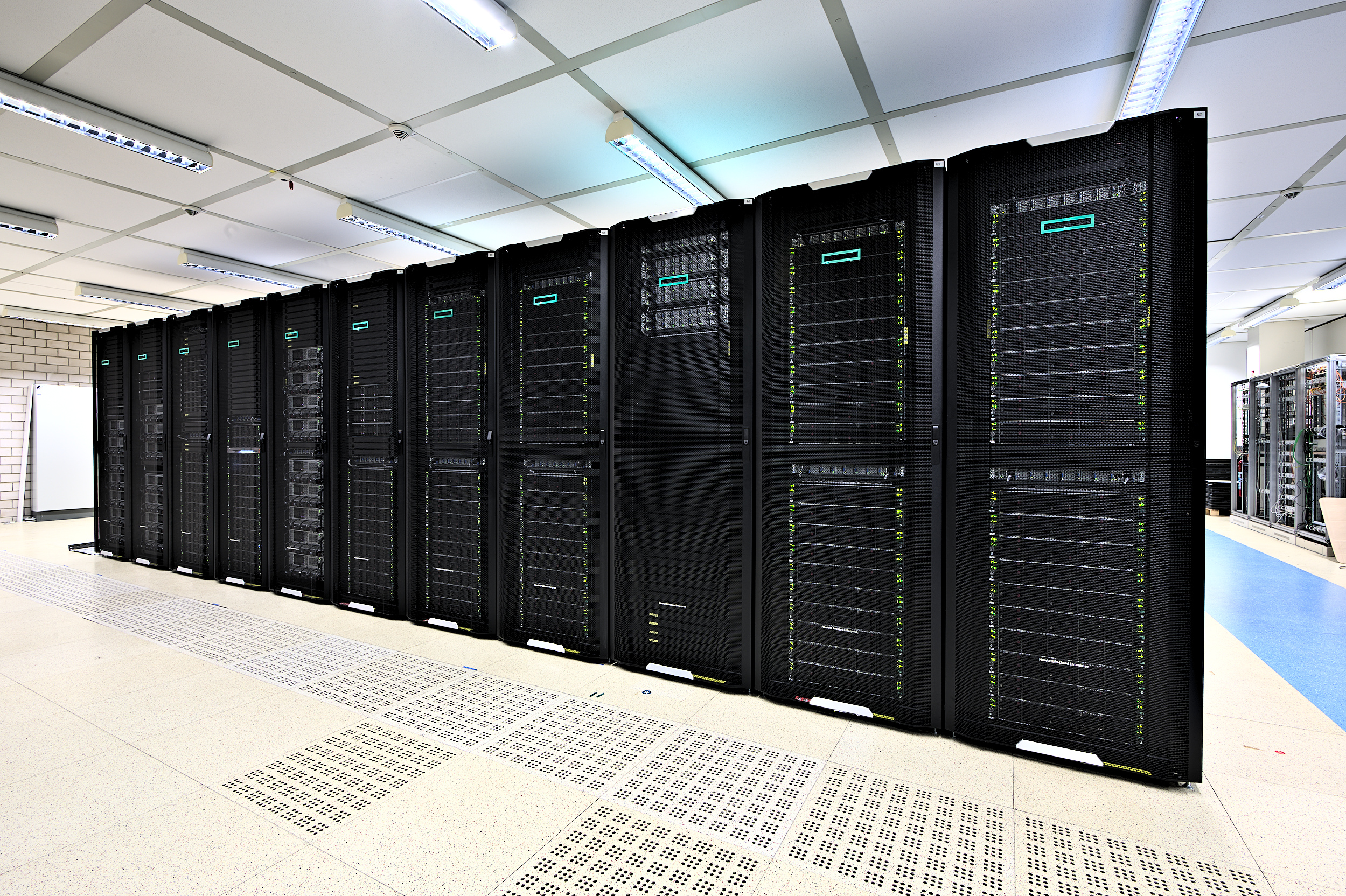 Military supercomputer. High Performance Computer Cluster, HPC Cluster. HPC. Хай компьютер